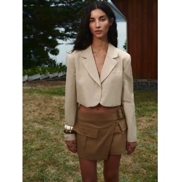 Zara BELTED CARGO SHORTS